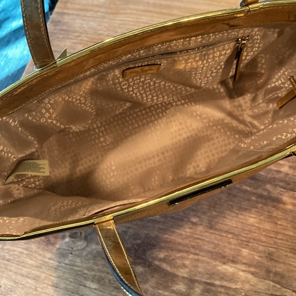 Kate spade tote - Picture 7 of 13